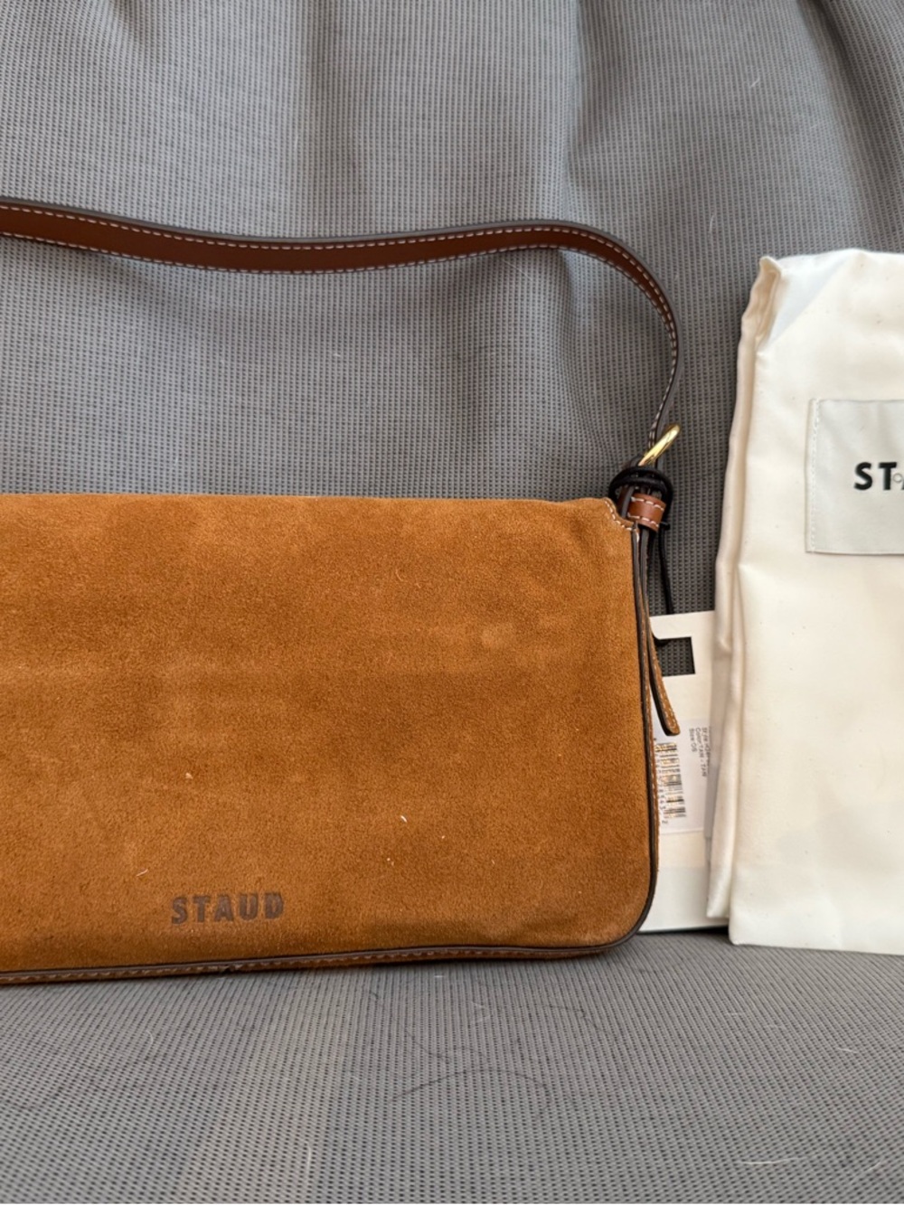STAUD HARLOW BAG TAN SUEDE - Picture 8 of 9